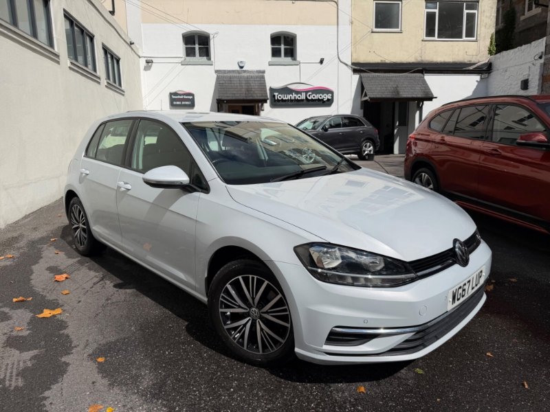 2017 Volkswagen Golf