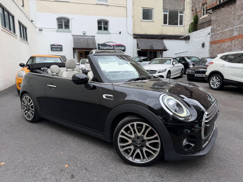 2019 MINI Convertible